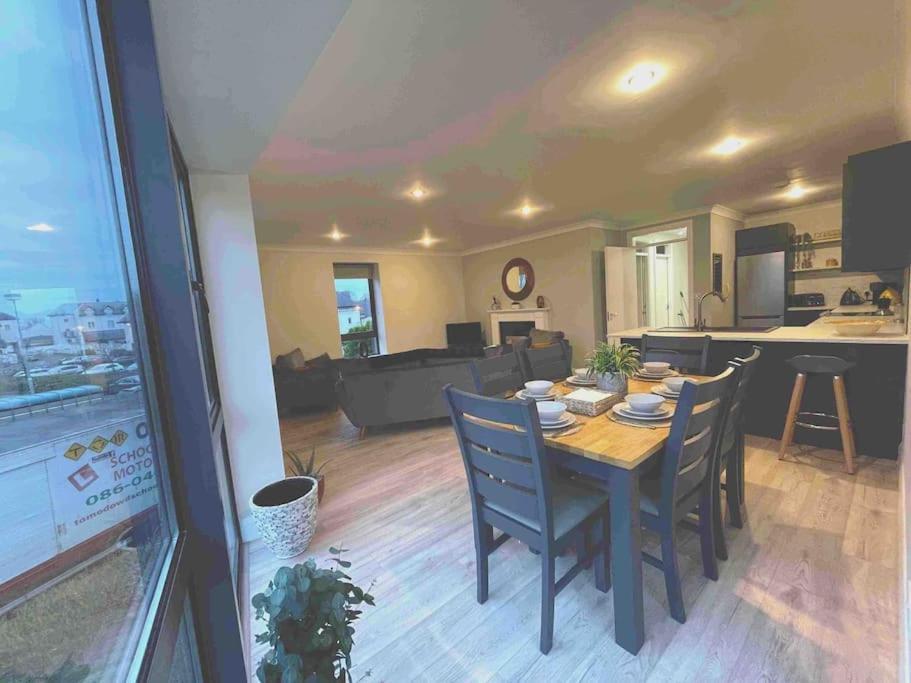 Entire Apartment , Centre Carrick on Shannon Exteriér fotografie